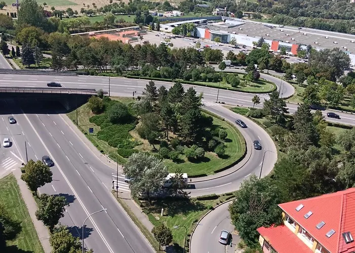 The Sky Tower - Your Panoramic Life Апартаменти